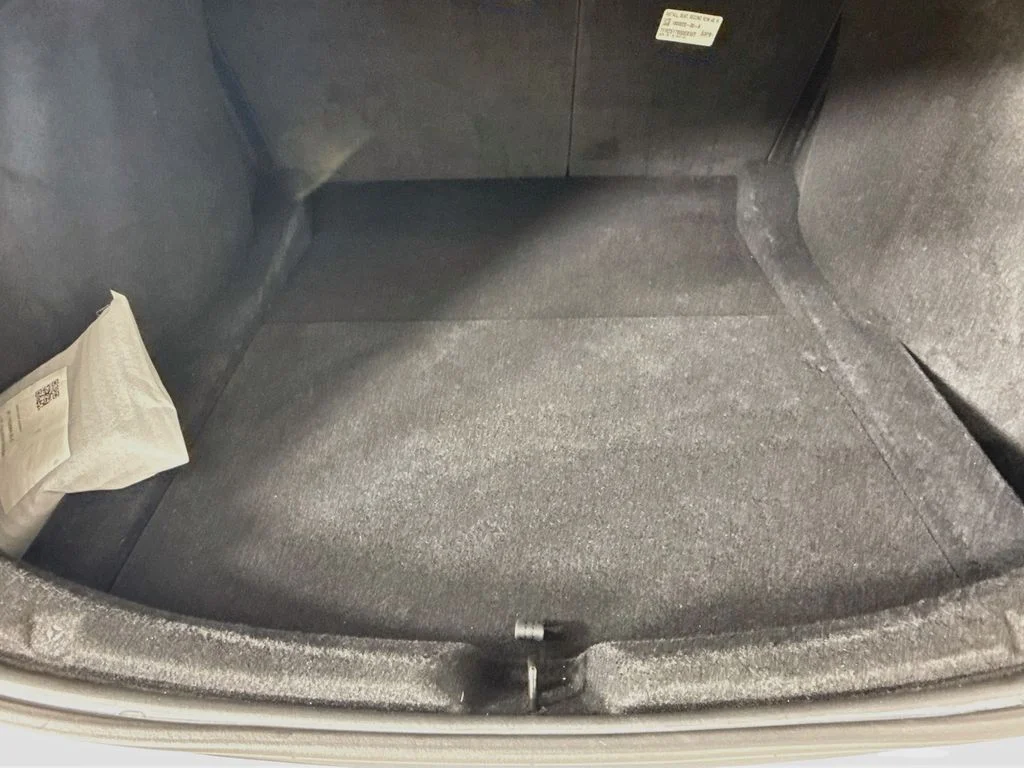 Used 2025 White Tesla Long Range image 27