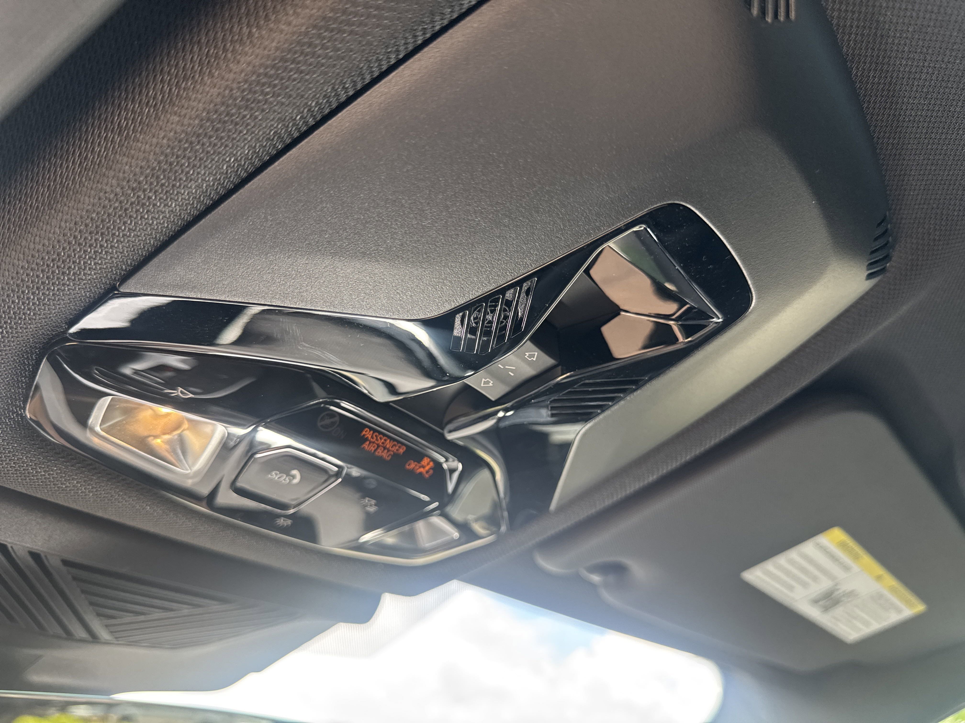 2025 BMW X1 28i - Photo 23