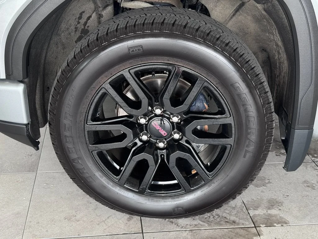 Certified Used 2023 Sterling Metallic GMC Elevation image 4