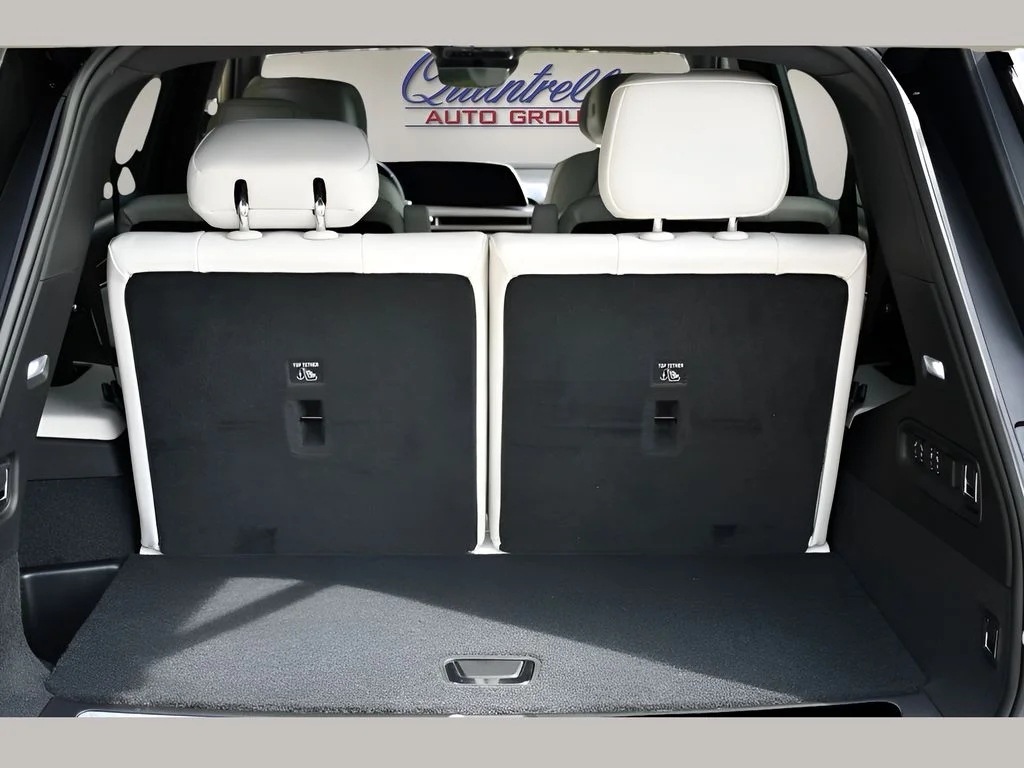 2027 Cadillac VISTIQ Sport - Photo 24