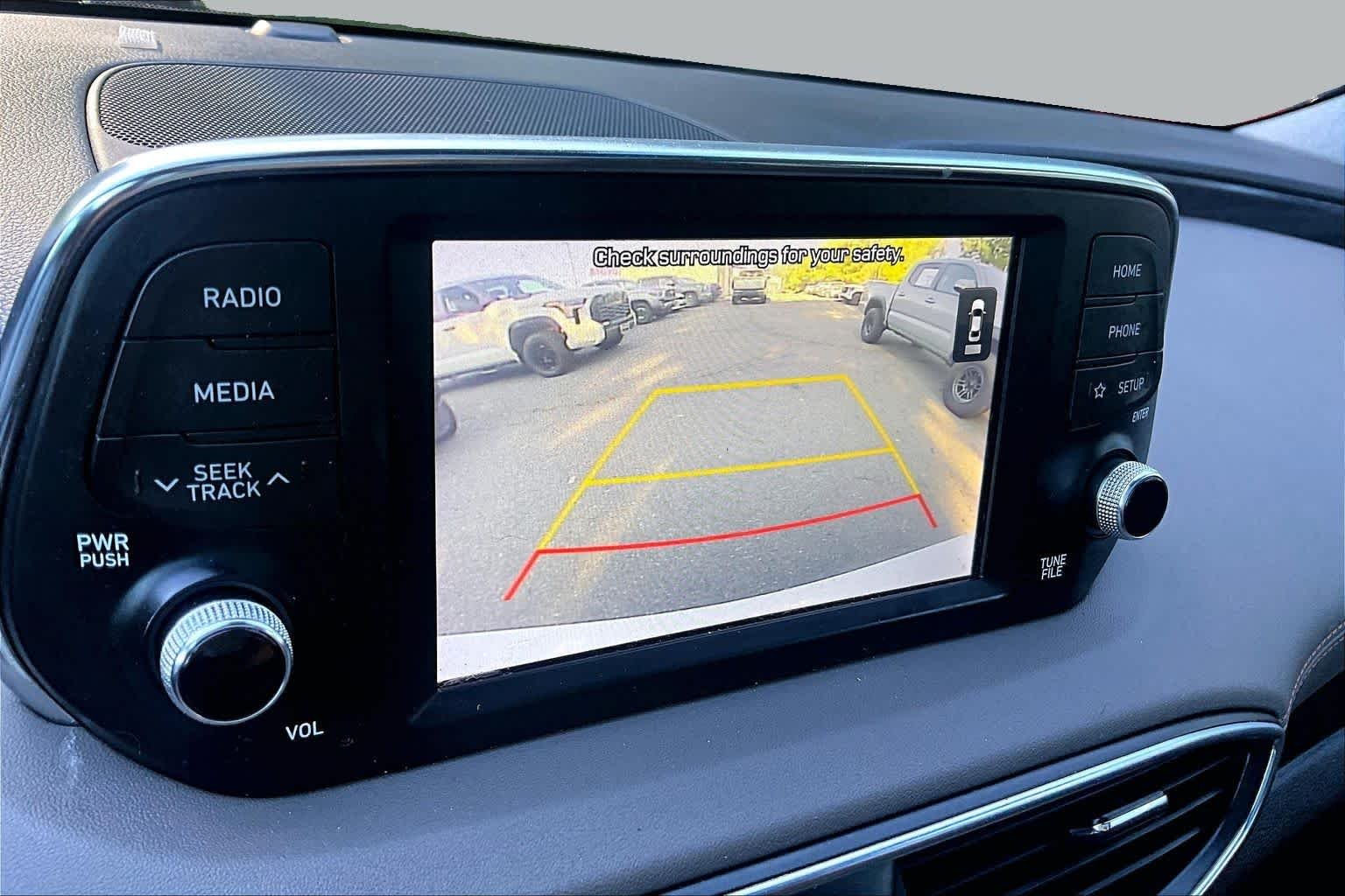 Used 2019 Quartz White Hyundai Limited image 28
