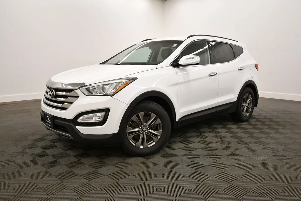 Used 2013 Hyundai Santa Fe Sport with VIN 5XYZUDLB9DG117673 for sale in Rochester, Minnesota