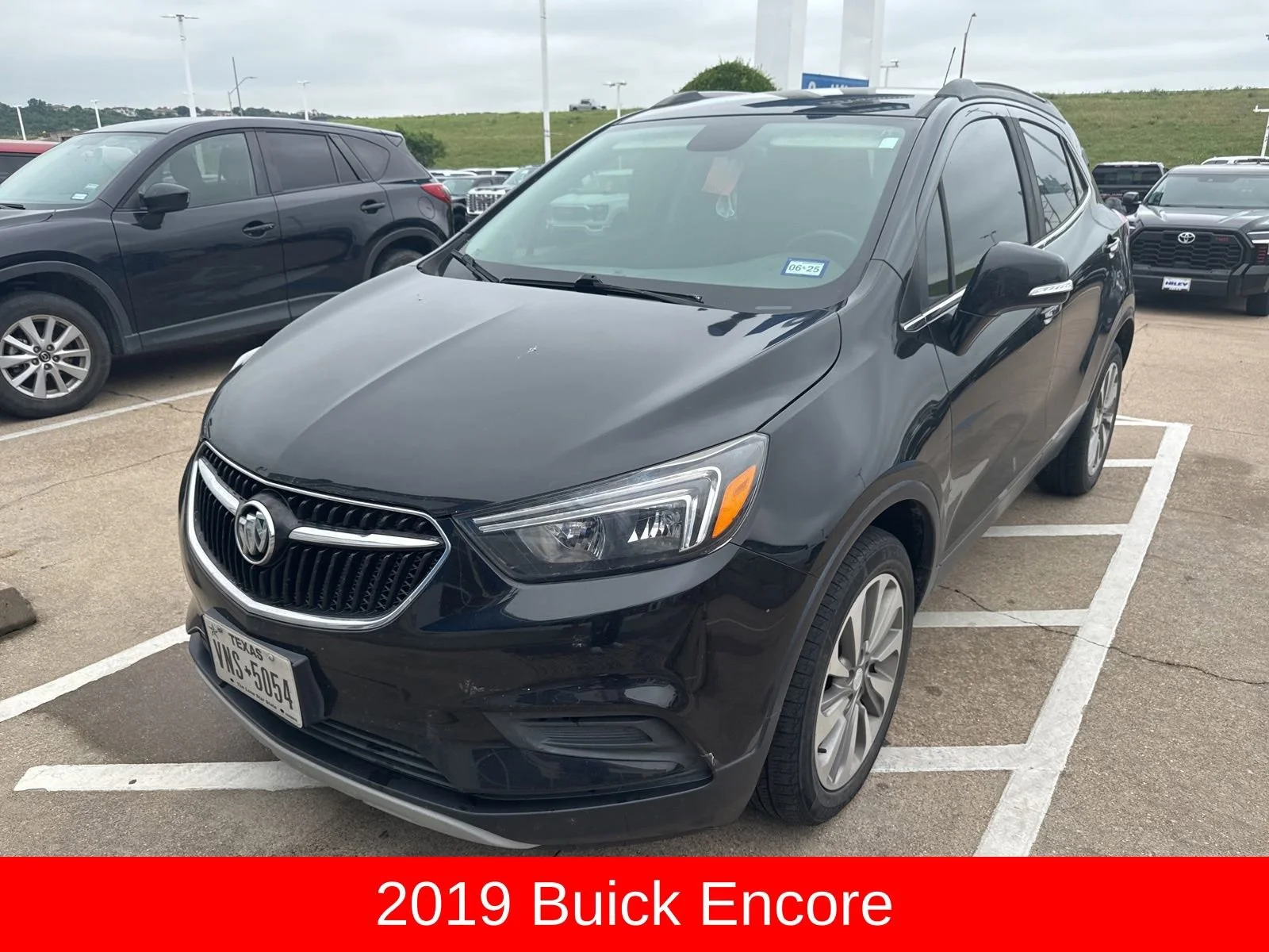 2019 Buick Encore Preferred's photo