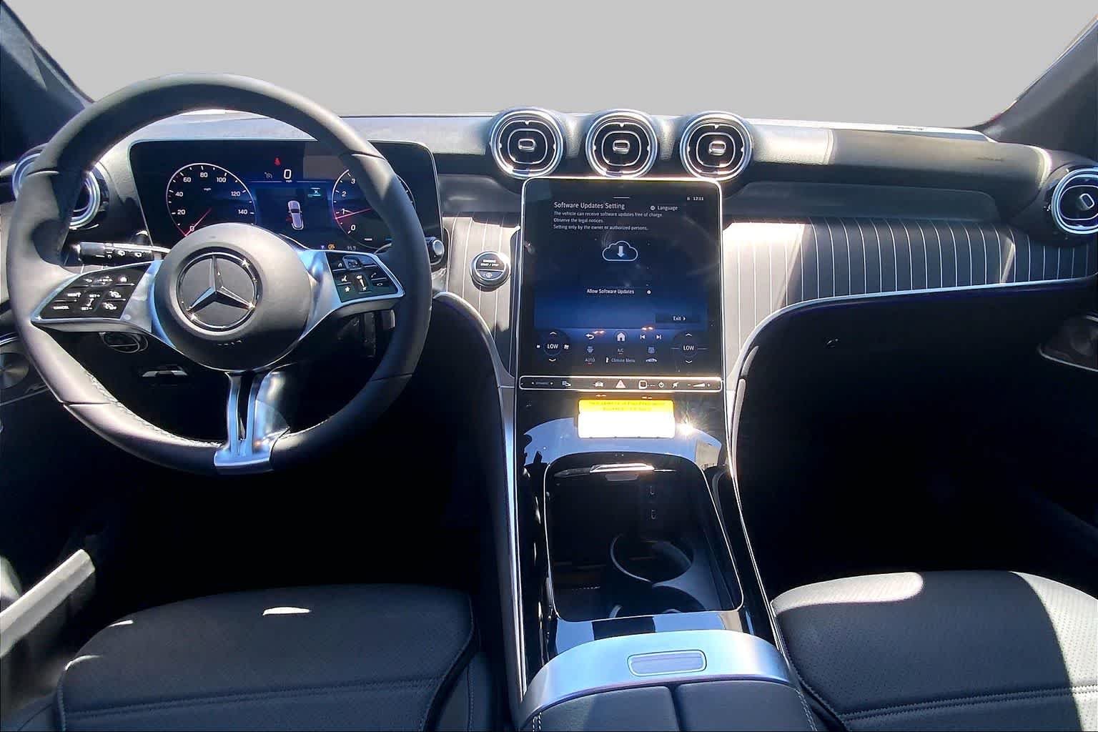 New 2026 Black Mercedes-Benz GLC 300 image 5