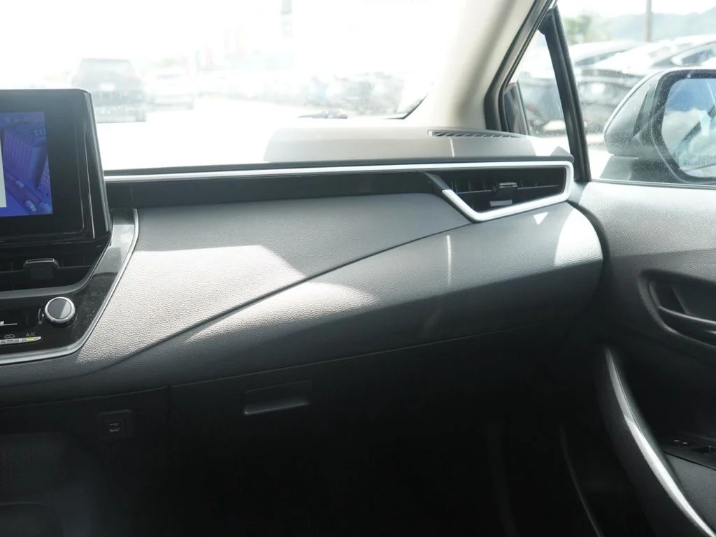 Used 2025 Gray Toyota LE image 20