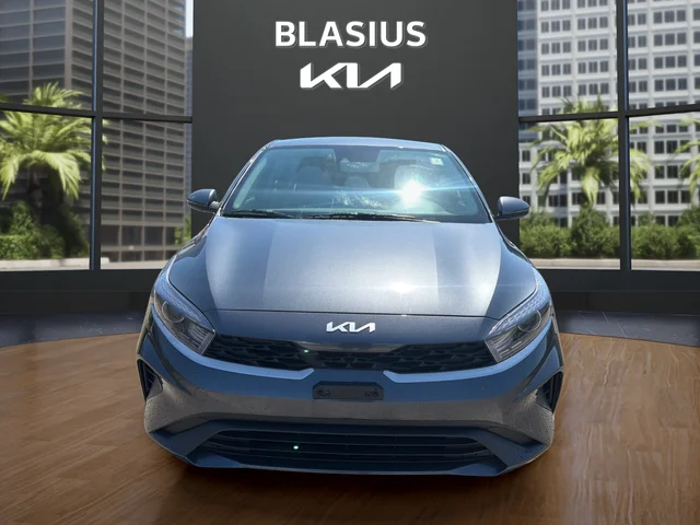 Used 2024 Gray Kia LXS image 8