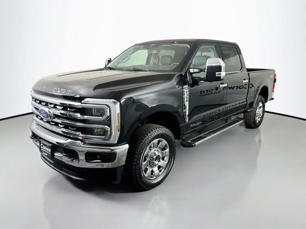 New 2026 Agate Black Metallic Ford Lariat image 5