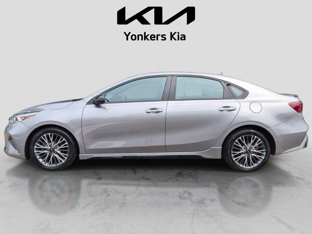 Used 2023 Gray Kia GT-Line image 10