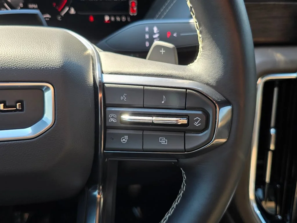 2026 GMC Yukon Denali Ultimate - Photo 20