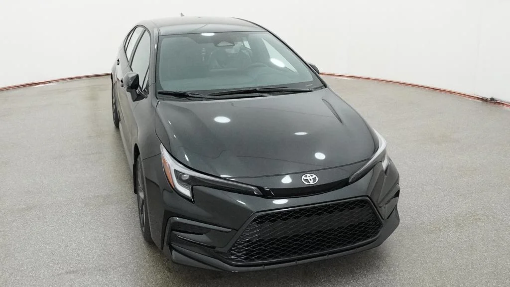 New 2026 Midnight Black Metallic Toyota SE image 38