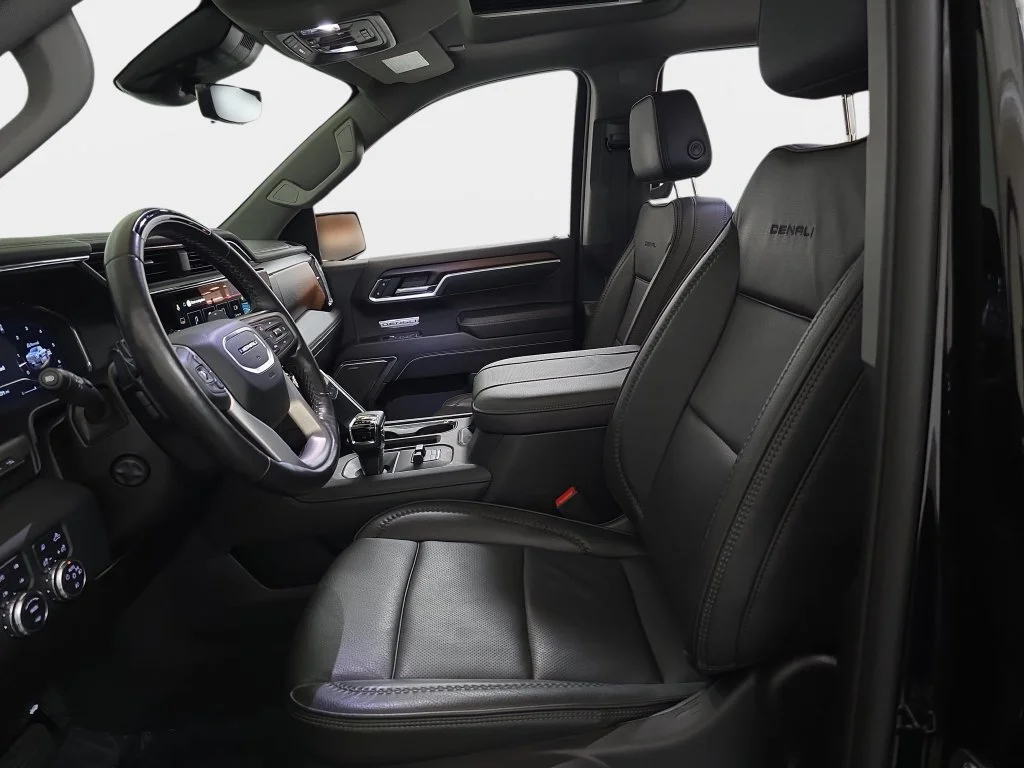 Used 2024 Black GMC Denali image 17