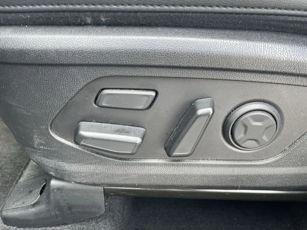 Used 2025 Gray Kia X-Line SX Prestige image 12