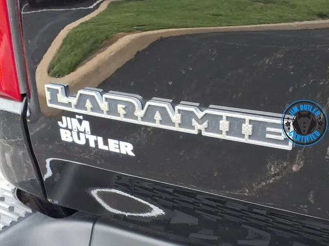 Used 2025  Ram Laramie image 23