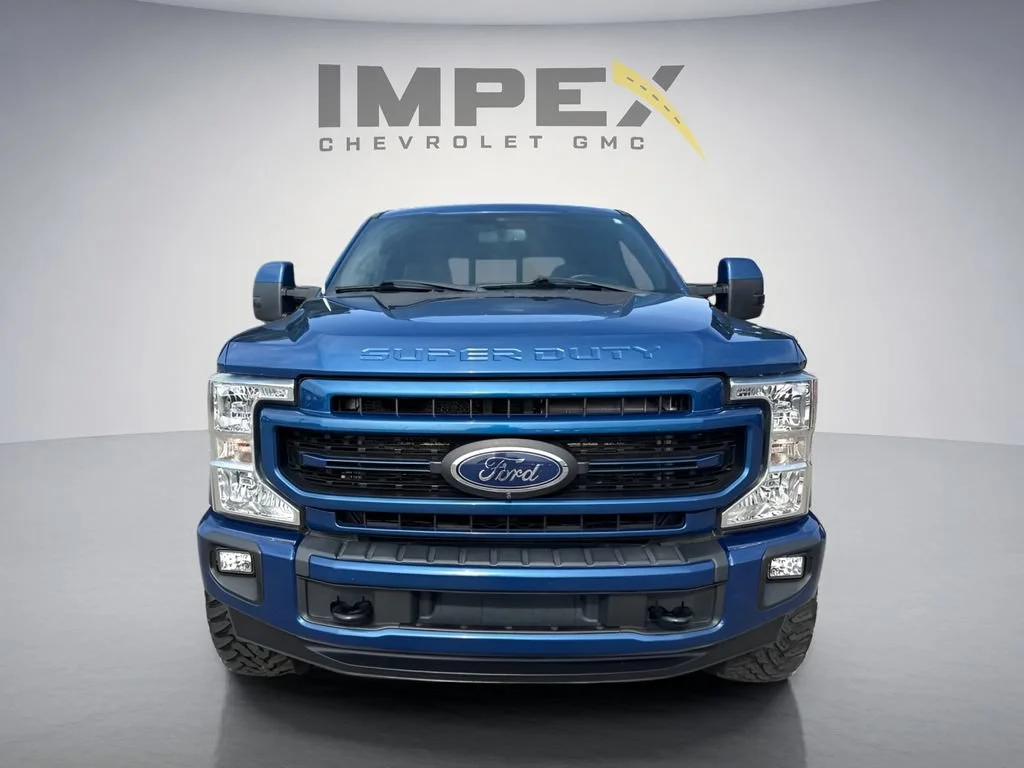 Used 2022  Ford XL image 8