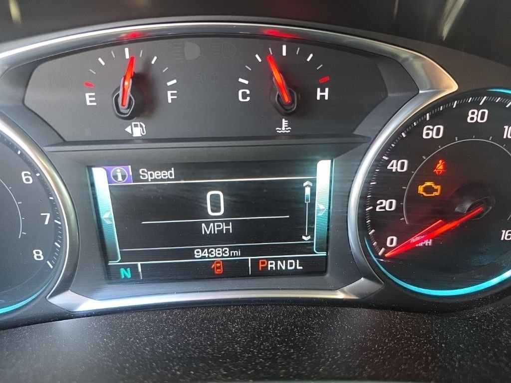 Used 2018 White Chevrolet Premier image 18