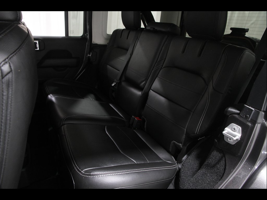 Used 2022 Granite Crystal Metallic Clear Coat Jeep Sahara 4xe image 21