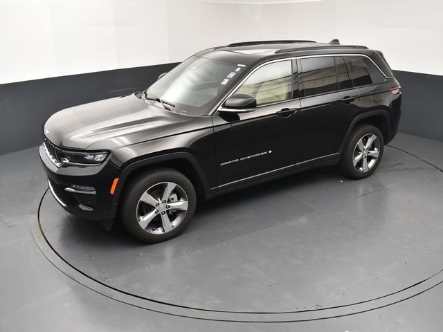 Used 2024 Black Jeep Limited image 15