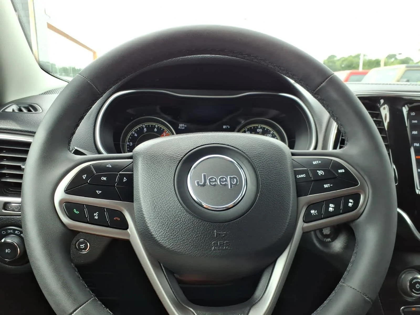 Certified Used 2022 STING Jeep Limited image 27