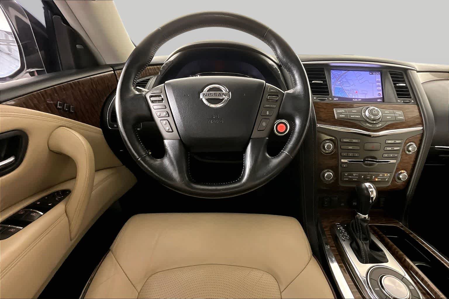 Used 2019 Pearl White Tricoat Nissan SL image 6