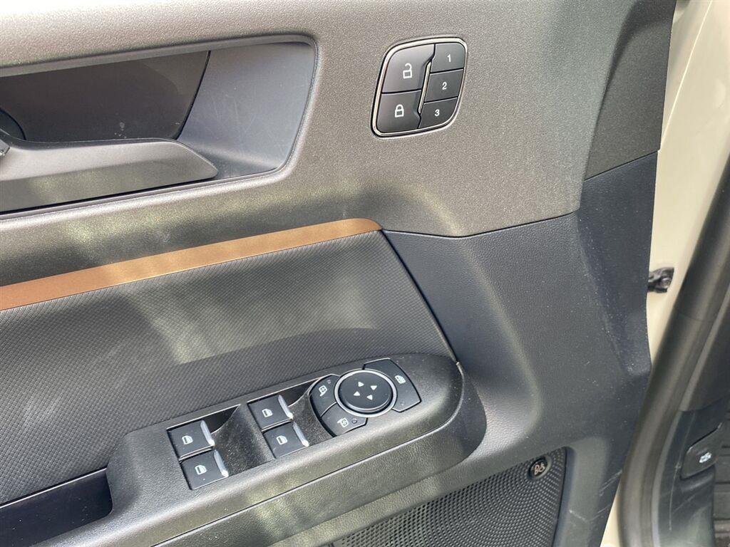 Used 2025 Desert Sand Ford Outer Banks image 16