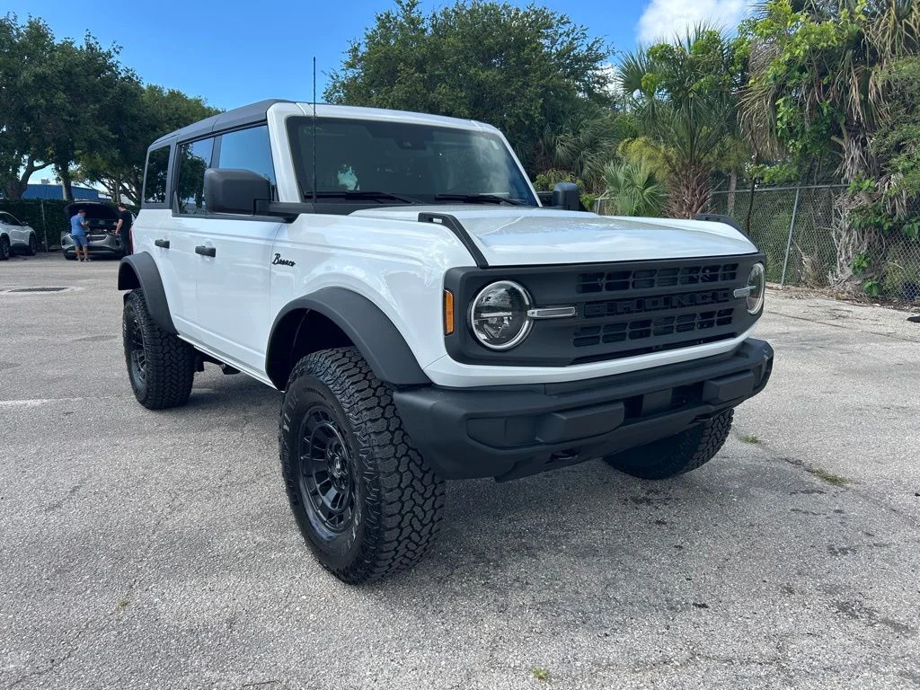 New 2026 Oxford White Ford Big Bend image 2