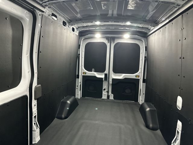 New 2026 White Ford Base image 30