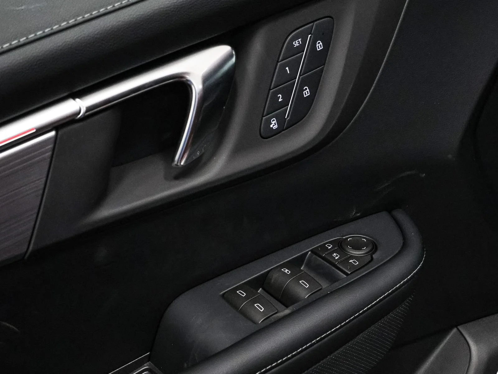 2027 Buick Enclave Preferred - Photo 20