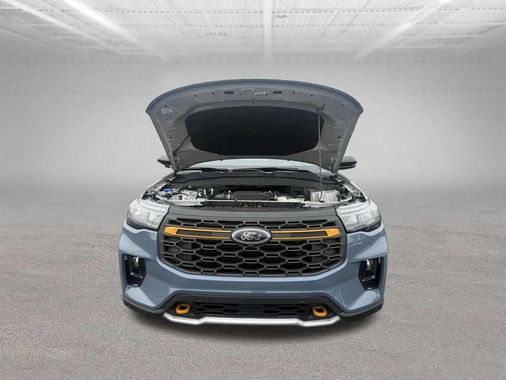 New 2026 Vapor Blue Metallic Ford Tremor® image 63