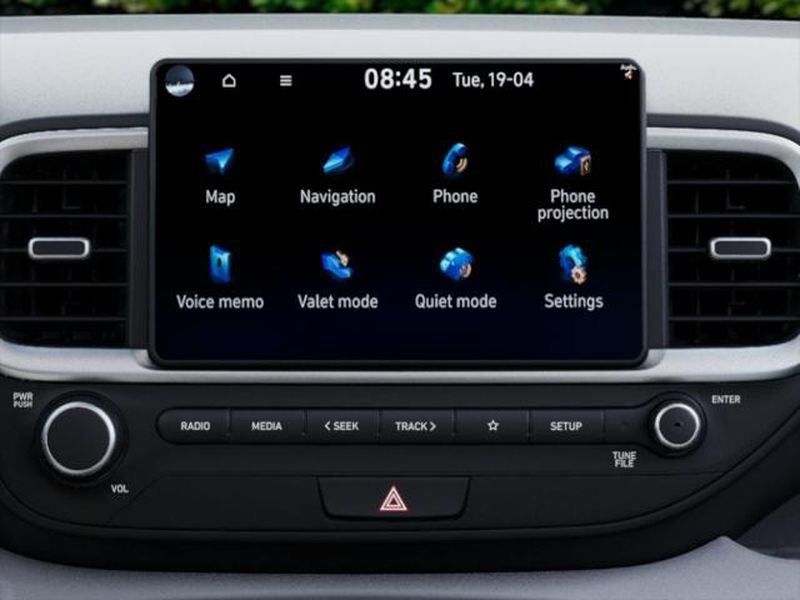 New 2026 Shimmering Silver Hyundai SEL image 13