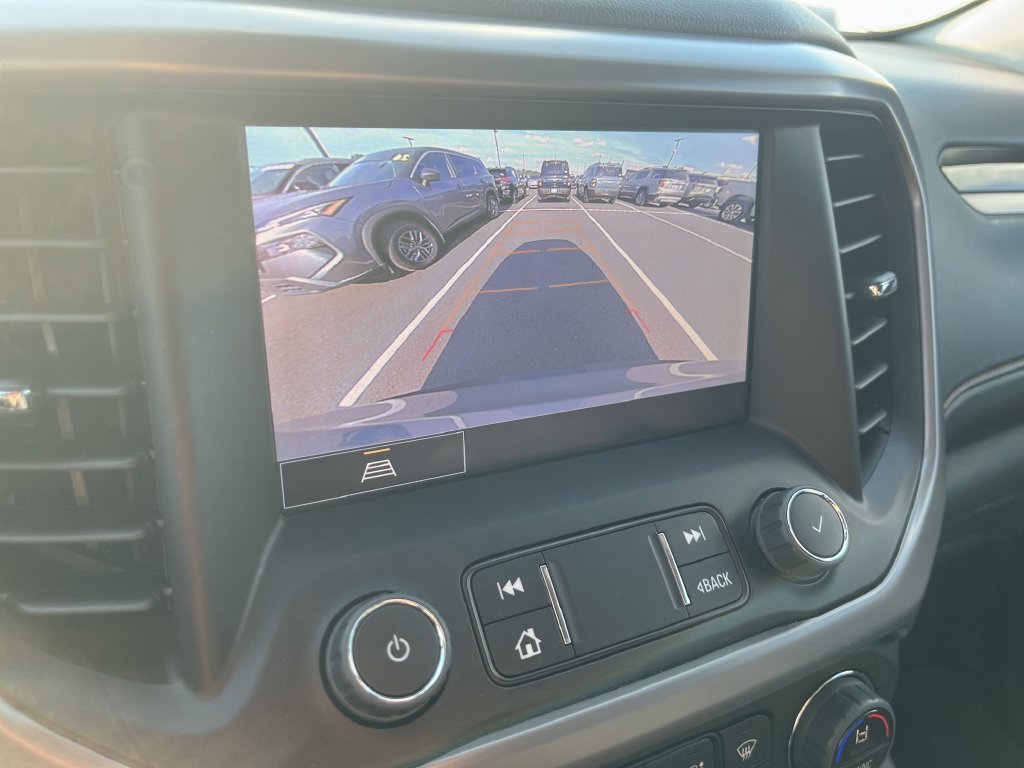 Used 2023 Silver GMC AT4 image 19