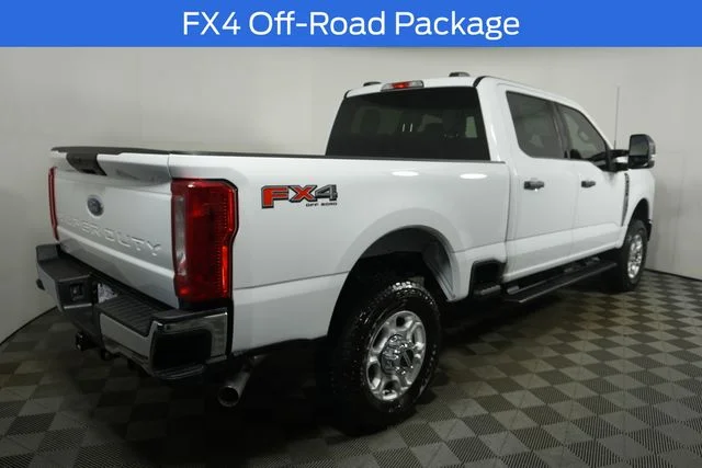 New 2026 Oxford White Ford F-350® XLT image 3