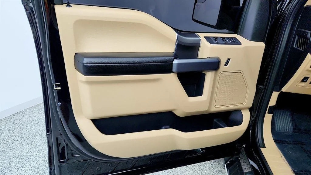 Used 2018 Shadow Black Ford XLT 4WD SuperCrew 5.5