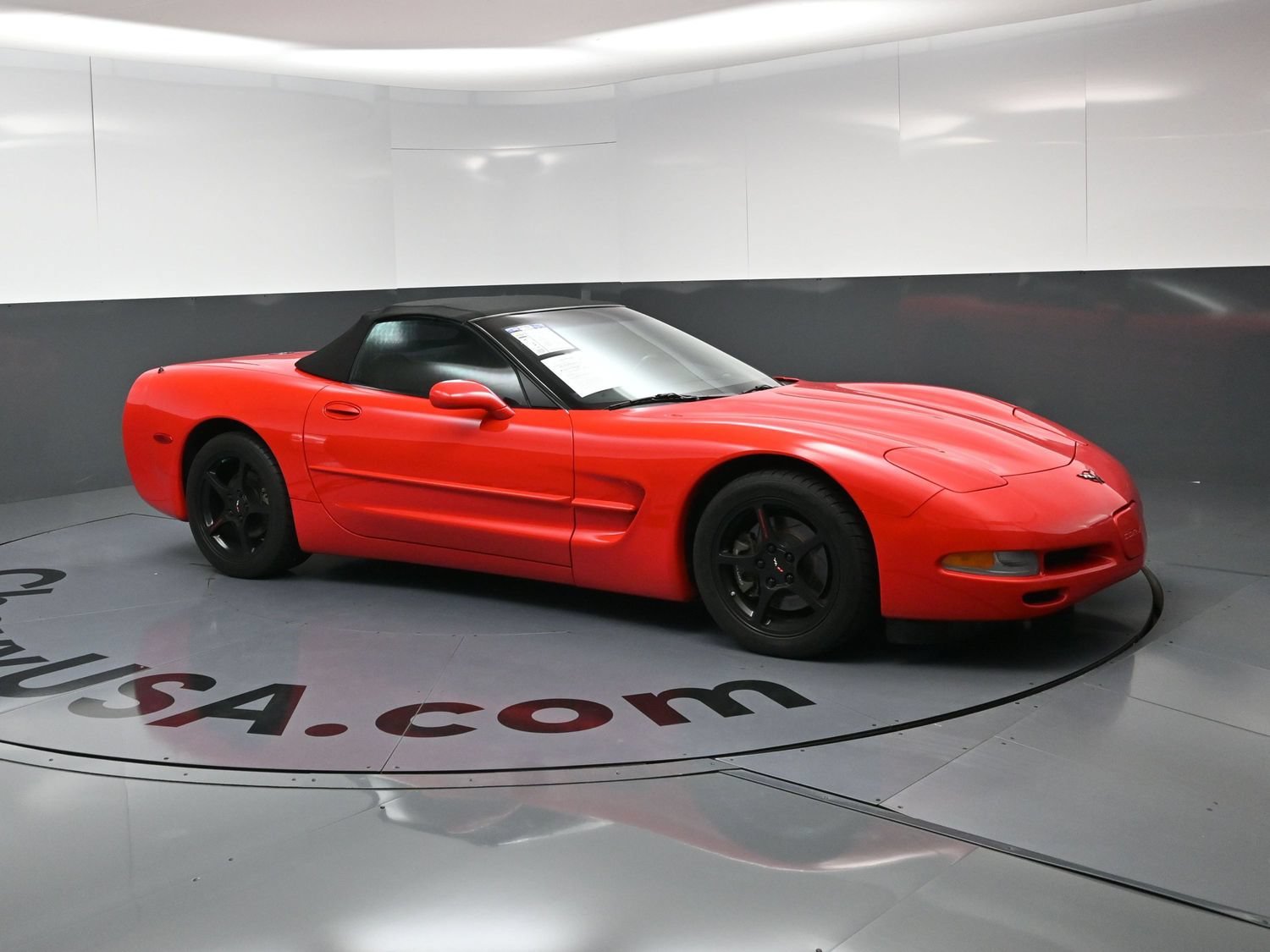 2004 Chevrolet Corvette Base
