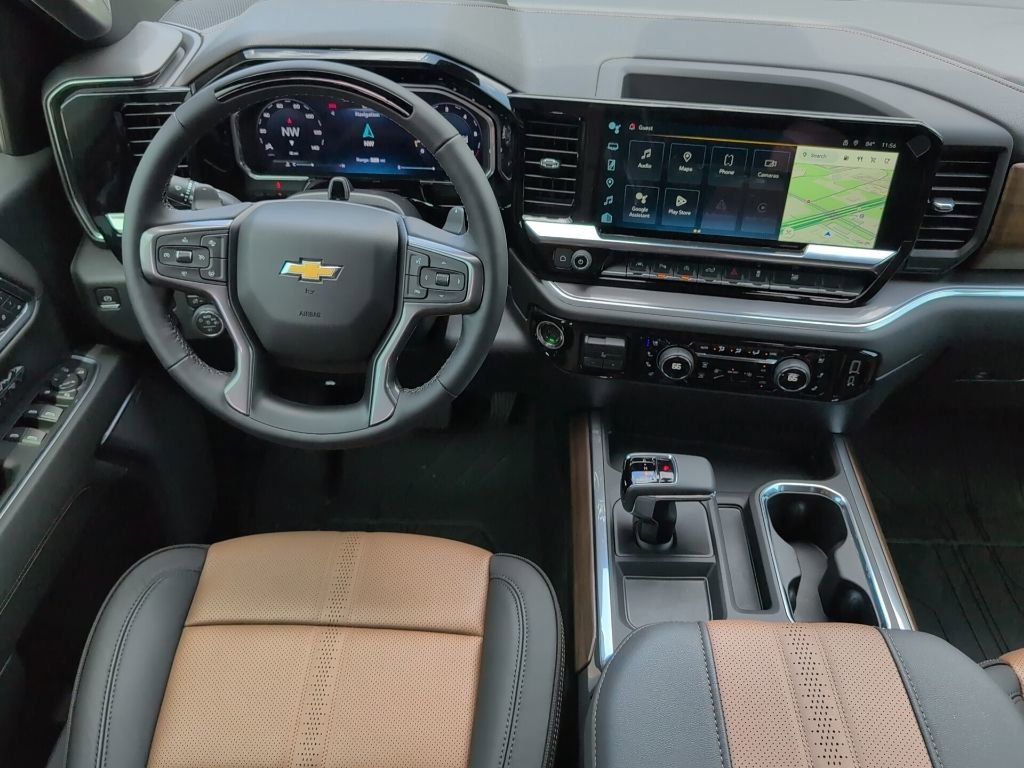 New 2026 Polar White Tricoat Chevrolet High Country image 4