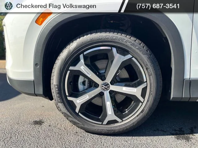 New 2026 White Volkswagen 2.0T SE image 5