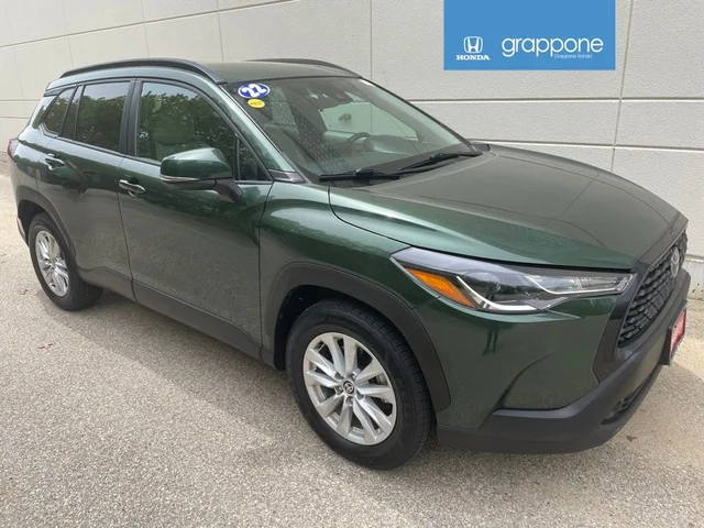 Pre-Owned 2022 Toyota Corolla Cross LE