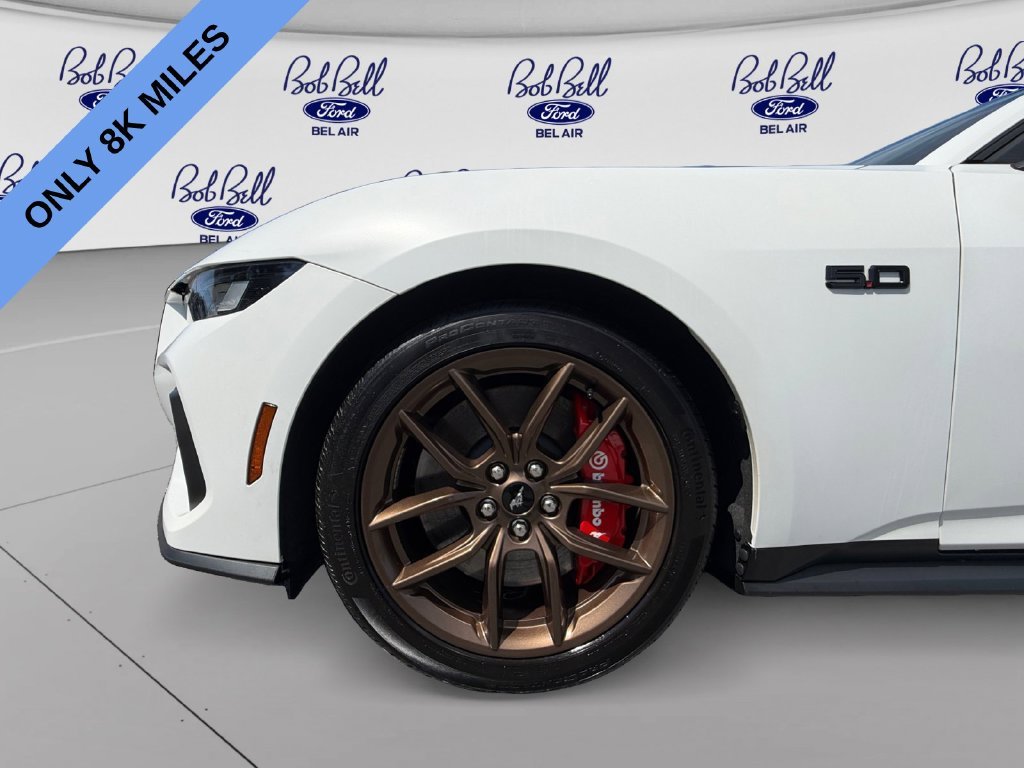 Used 2025 Oxford White Ford GT Premium image 15