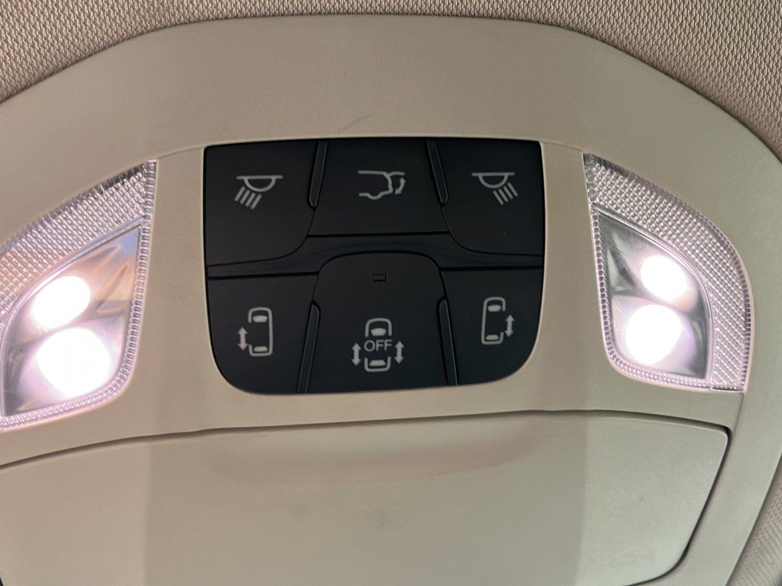 Used 2023 Bright White Clearcoat Chrysler Hybrid Touring L image 31