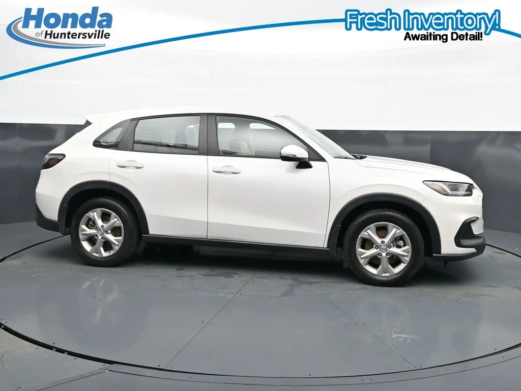 2024 Honda HR-V LX - Photo 11