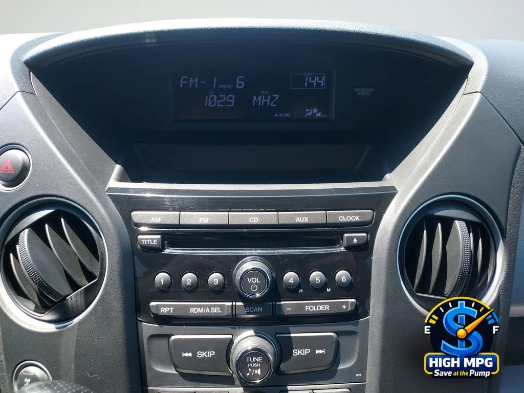 Used 2012 Gray Honda LX image 13