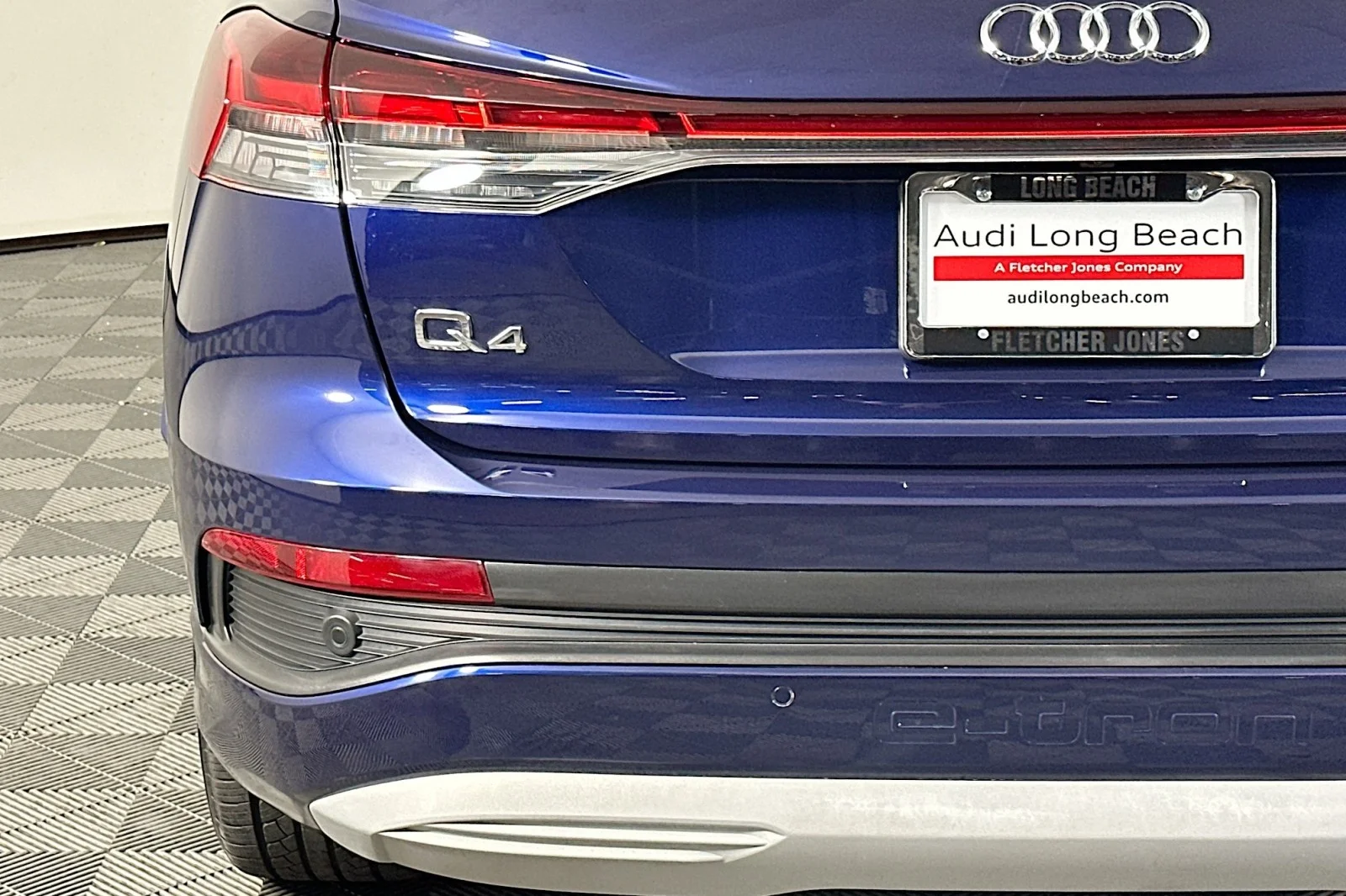 Used 2023 Navarra Blue Metallic Audi Premium Plus image 17