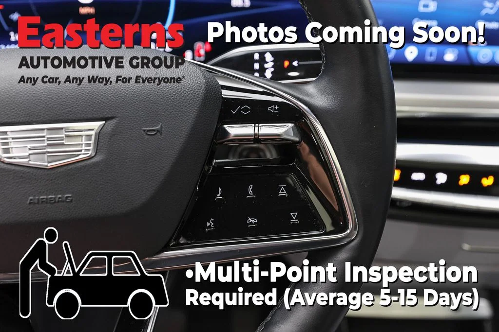 Used 2024 Silver Cadillac Luxury image 18