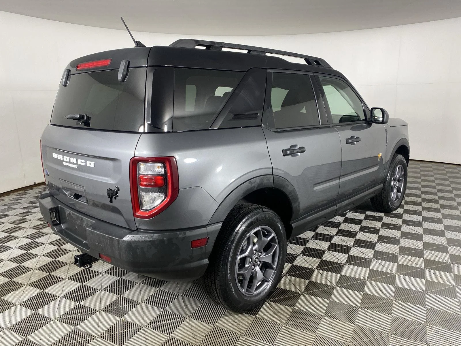 Used 2023 Carbonized Gray Ford Badlands image 17