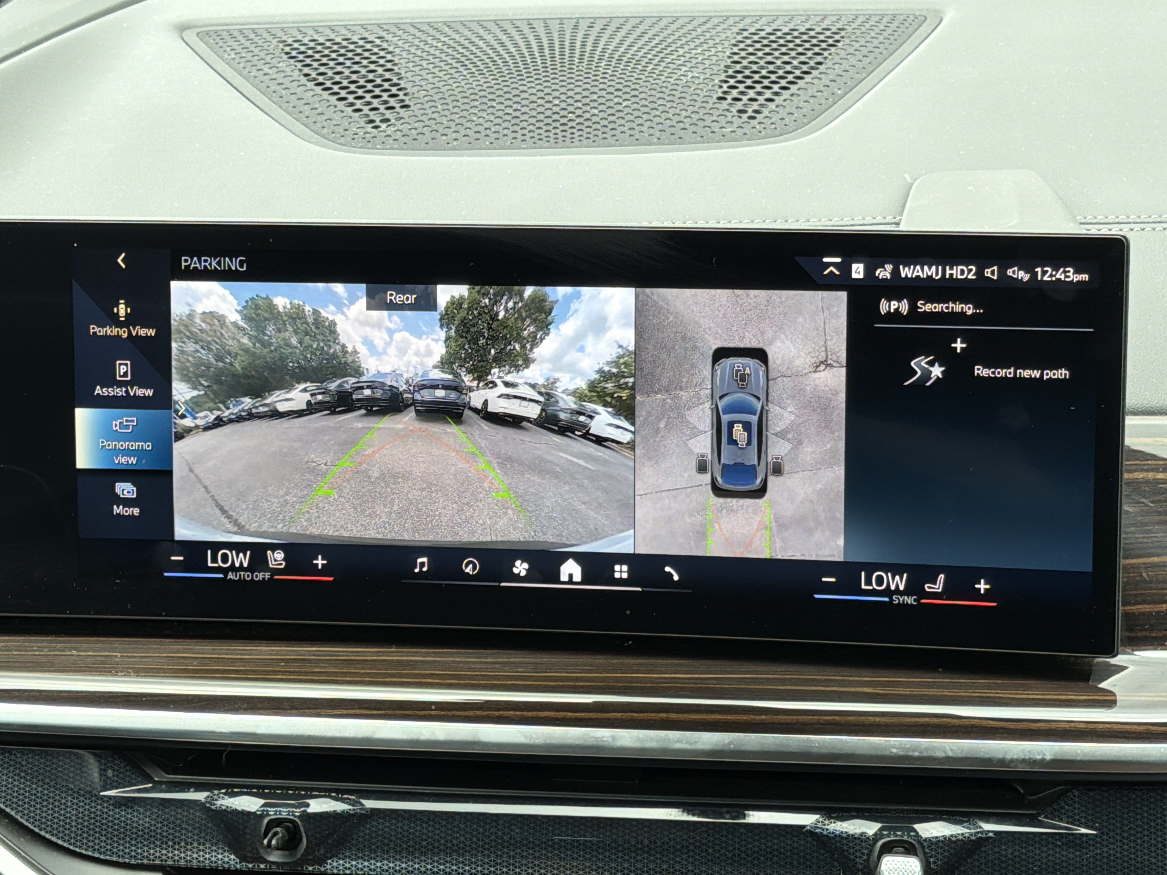 Used 2026 Brooklyn Gray Metallic BMW xDrive40i image 5