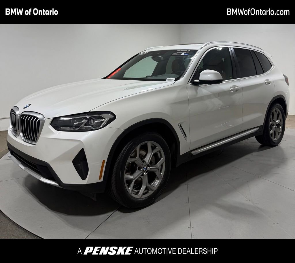 2023 BMW X3 sDrive30i's photo