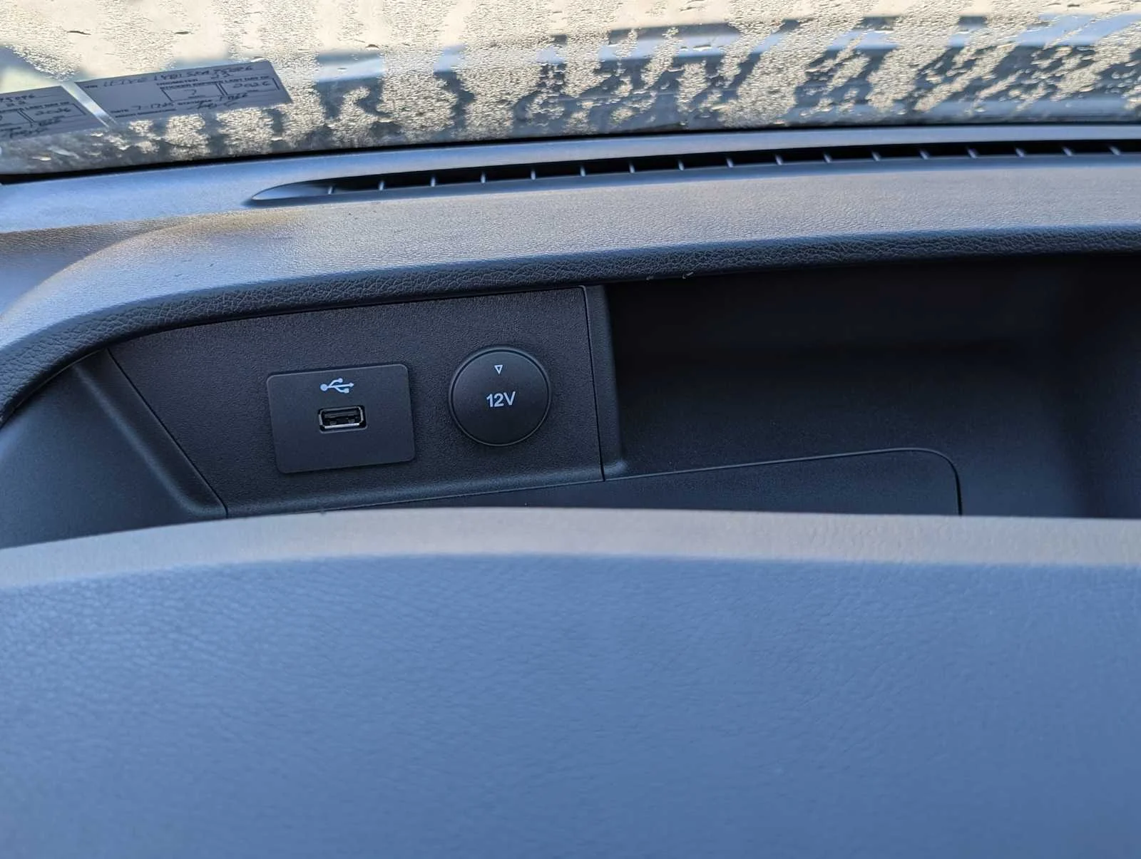 2025 Ford Transit Van Base - Photo 24