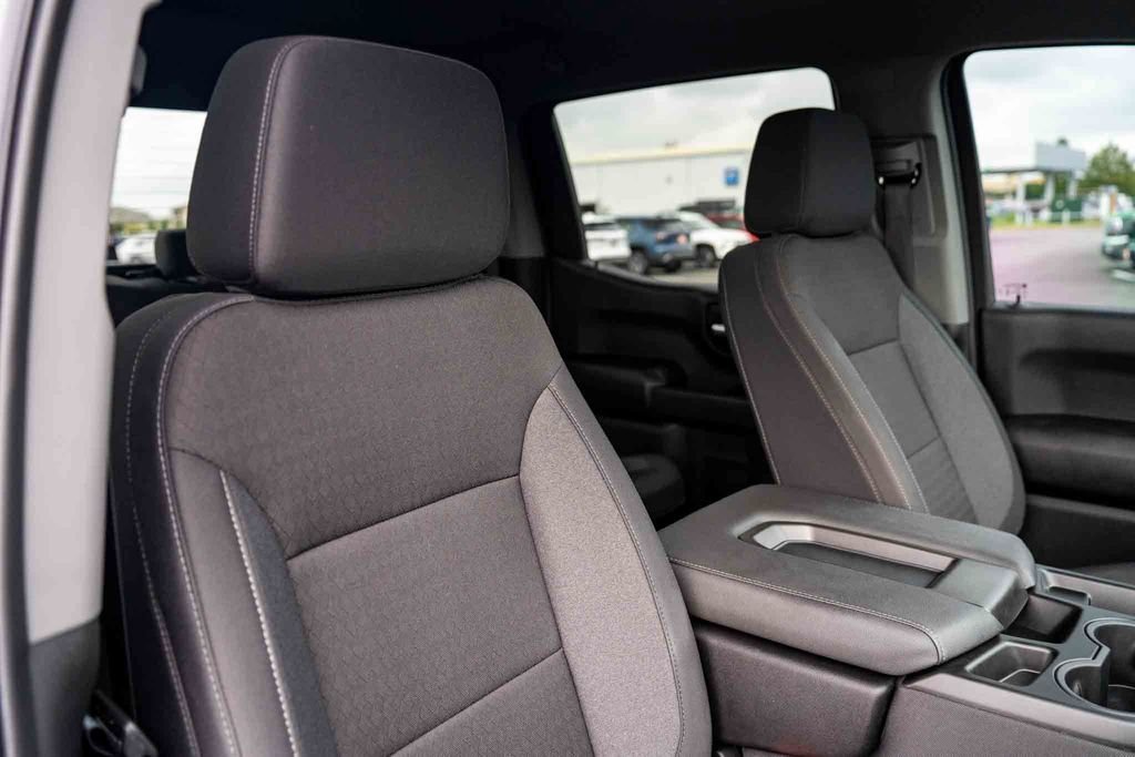 Used 2026 White Chevrolet Custom Trail Boss image 28