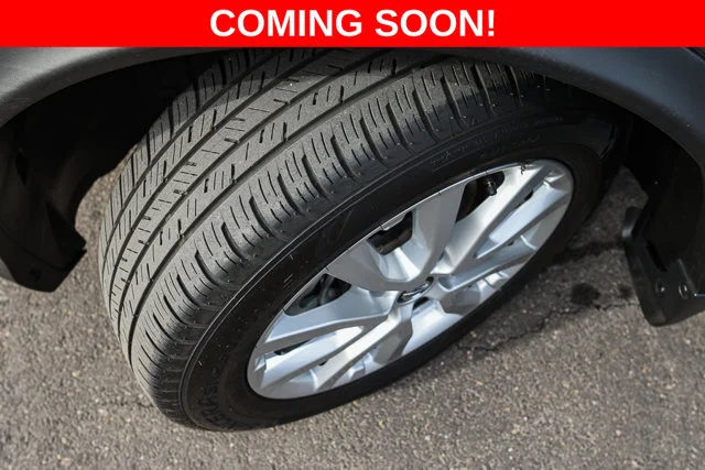 Used 2020 Gray Nissan SV image 12