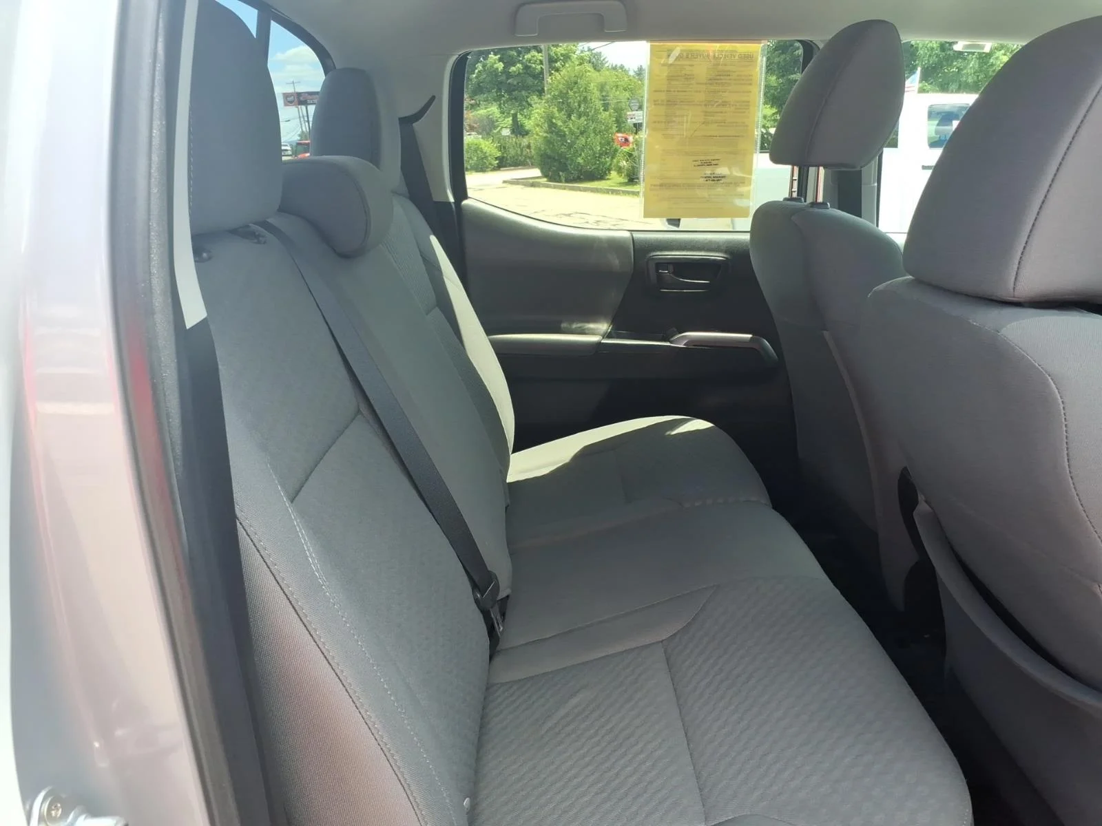 Used 2021 Cement Toyota SR5 image 16