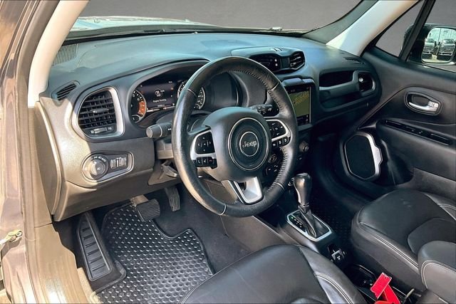 Used 2023 Graphite Gray Jeep Limited image 10